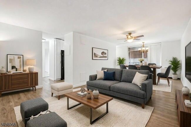 Photo - 712 N Broad St Unit 2C
