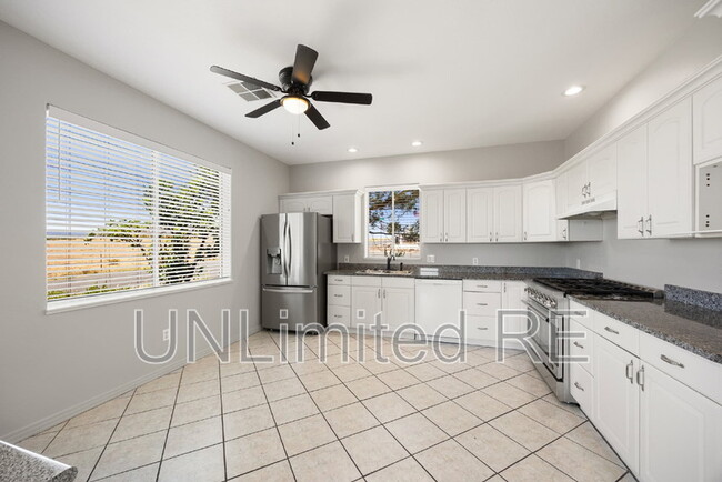 Photo - 6001 N Tower Ln Unit A