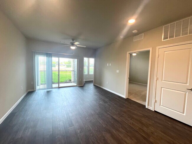 Photo - 12005 US-380 Unit 6110