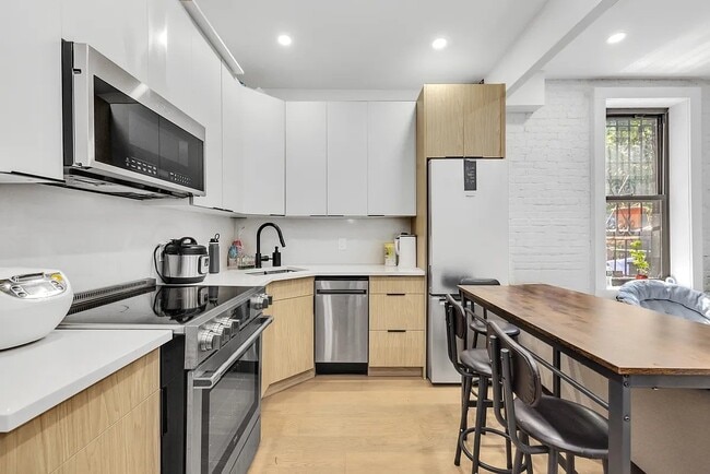 Photo - 107 First Avenue Unit 7