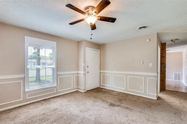 Photo - 1407 Helen Cir