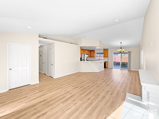 Photo - Bright Modern Home in Twin Oaks Golf Course