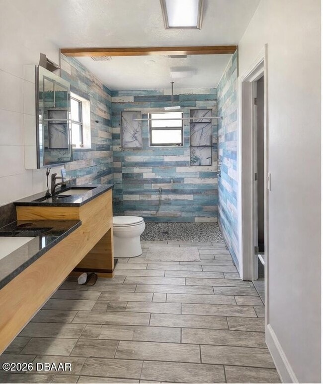 Photo - 137 Gull Dr S