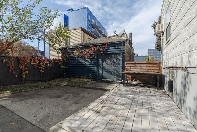 Building Photo - 337 Summit Ave Unit 1