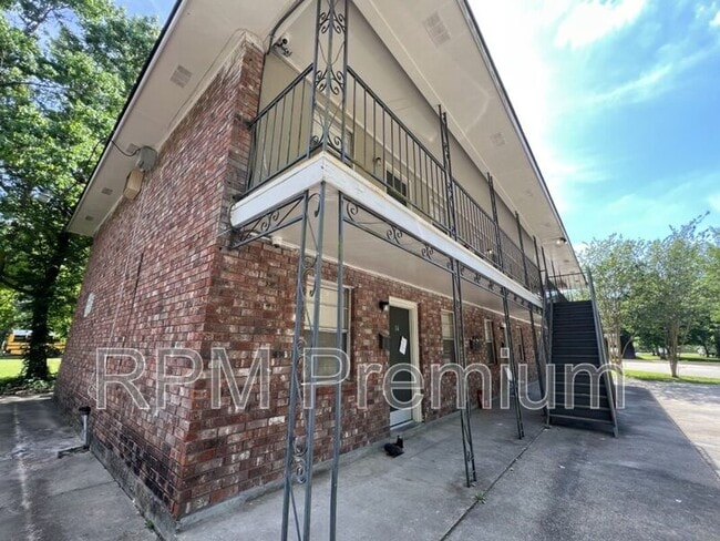 Photo - 4133 Lee St Unit 17
