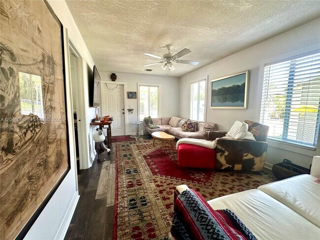 Photo - 3611 Oak Ave