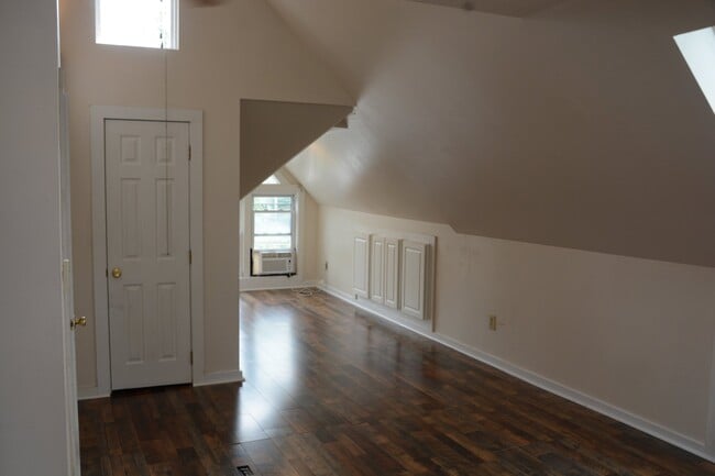 Photo - 120 W 5th Ave Unit 5