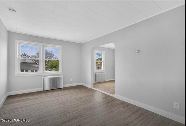 Photo - 146 James St