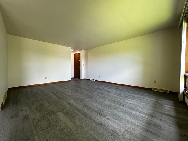 Photo - 3041-3043 Humboldt Rd. DUPLEX Unit 3041