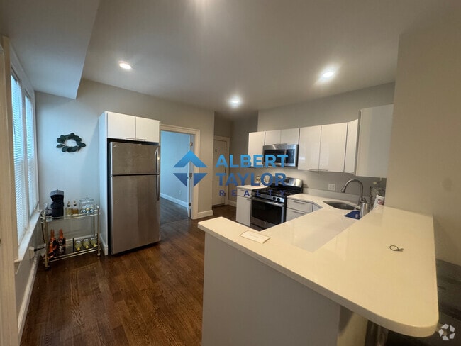 Building Photo - 161 Hampshire St Unit 1 Rental