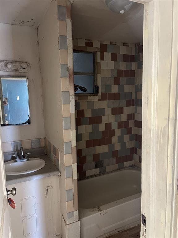 Photo - 720 6th St NW