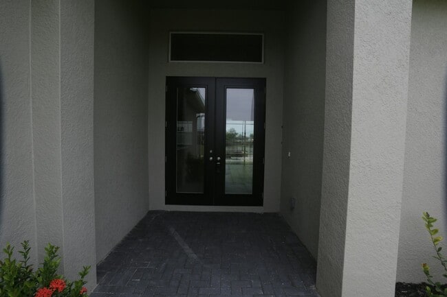 Photo - 1516 NW 8th Pl
