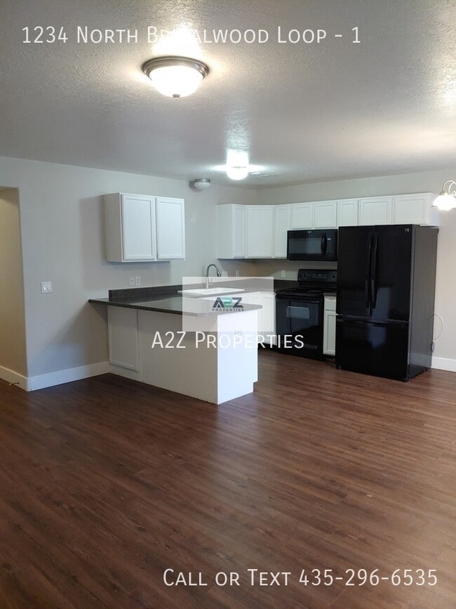 Photo - 1234 N Bridalwood Loop