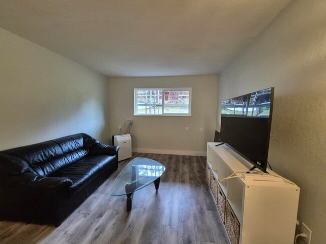 Building Photo - 350 Belmont Rd