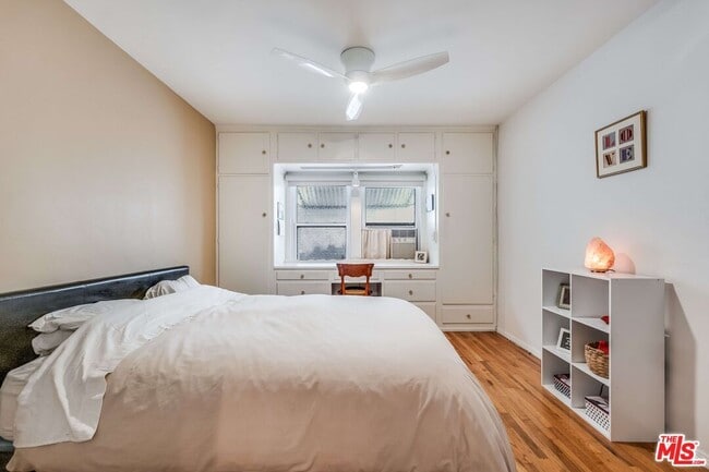 Bedroom - 1225 N Hollywood Way Unit A