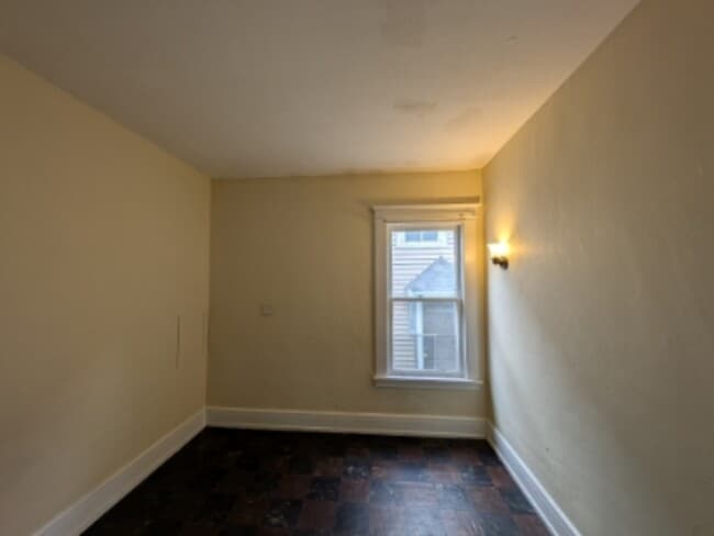Building Photo - 145 Merrimac St Rental