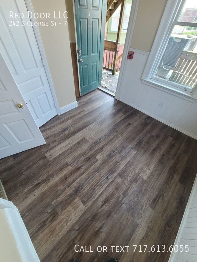 Photo - 242 S George St Unit 7