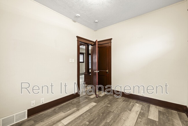 Photo - 2816 N 19th Ave