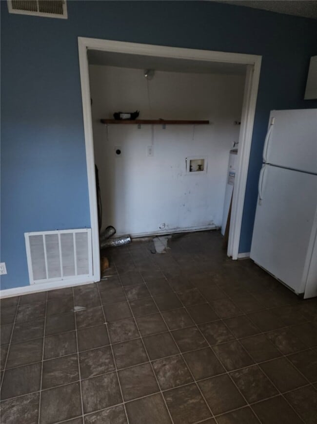 Photo - 304 N Townville St