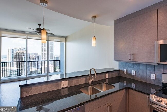 Photo - 1080 Peachtree St NE Unit 2716