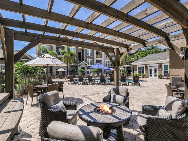 Photo - Fountain Villas Apartments