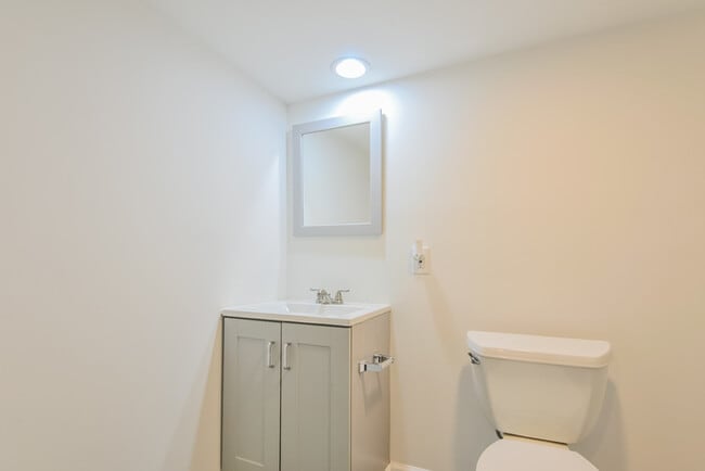 Photo - Fantastic 2bd/1.5ba home! Let yourself in!