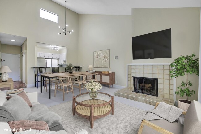 Building Photo - 4691 Albany Cir Unit 137 Rental