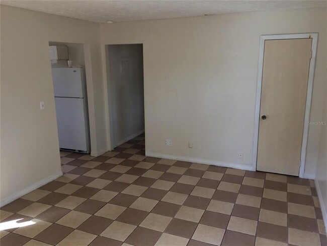 Photo - 6979 Muffet Ct