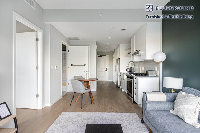 Photo - 3 Tingey Square Unidad FL4-ID276