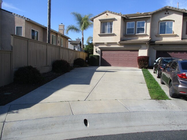 Desirable Rancho Bernardo 4 Bdr 2.5 Townhome - Desirable Rancho Bernardo 4 Bdr 2.5 Townhome