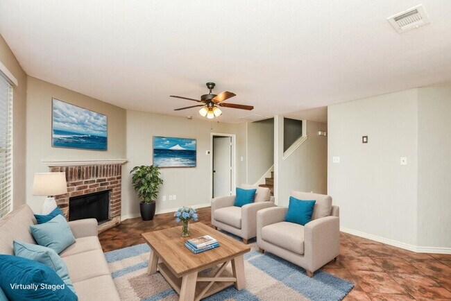 Photo - 517 Creekbend St