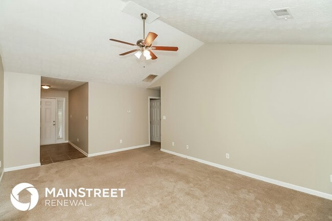 Photo - 178 Orchard Rd