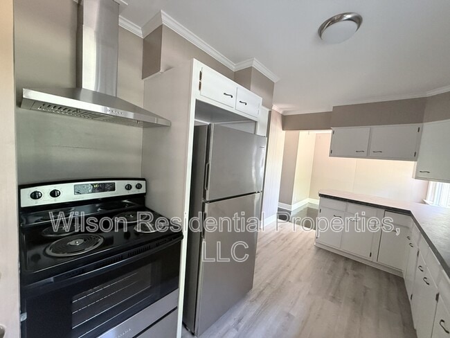 Photo - 2312 N Centennial St