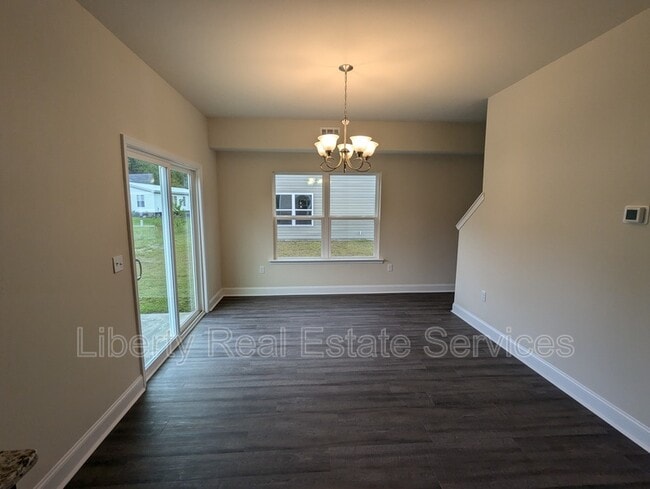 Photo - 732 Mill Creek Cir