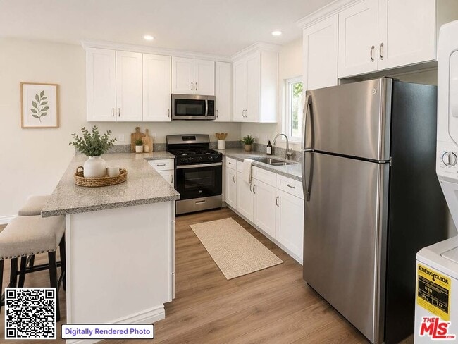 Photo - 4049 Halldale Ave
