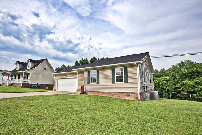 Photo - 238 Audrea Ln