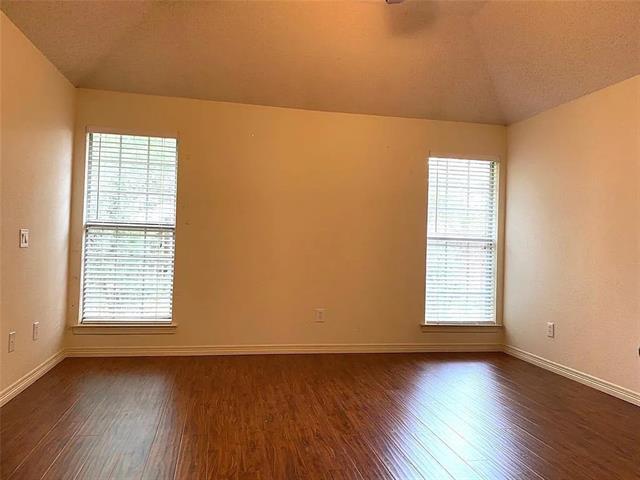 Photo - 10079 Cambridge Dr