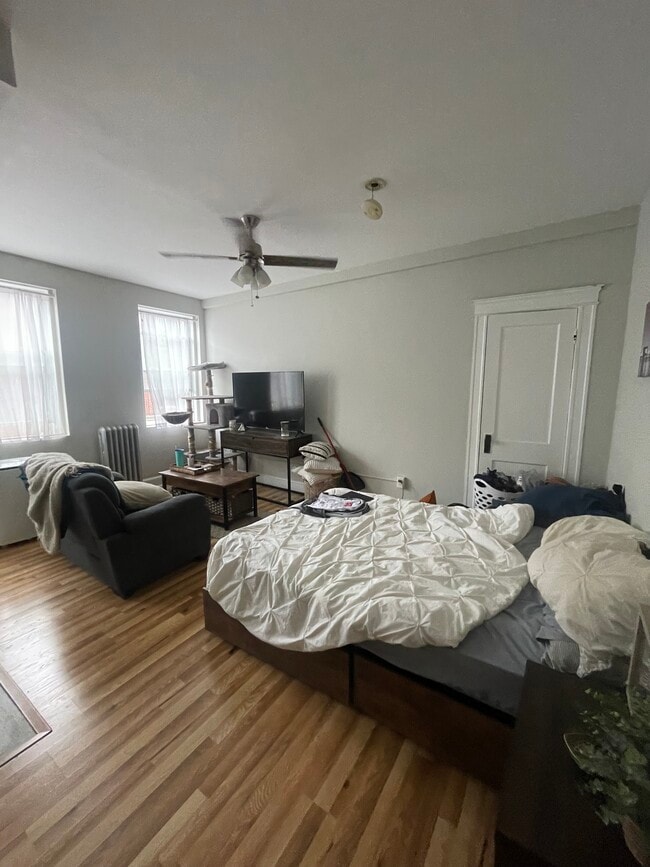 Photo - 1179 Commonwealth Ave