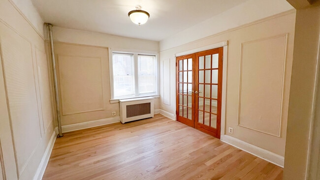 Photo - 31-44 35th Street