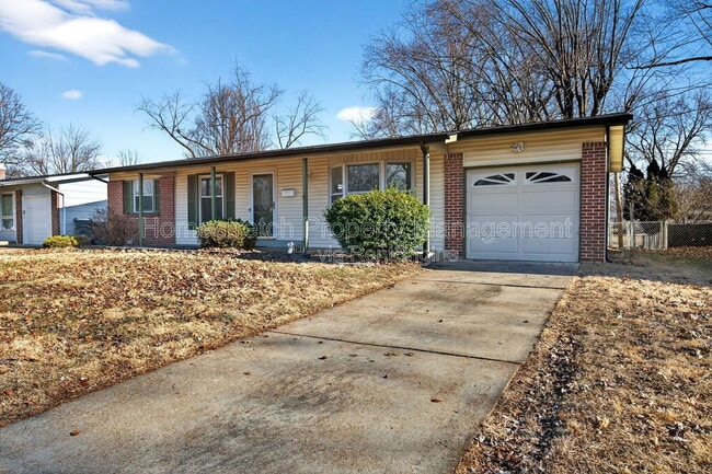 Building Photo - 2060 Loveland Dr