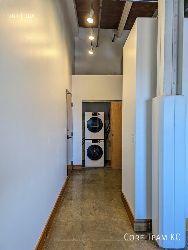 Downtown views! Two bedroom Crossroads Lofts Unit 801 Kansas City, MO