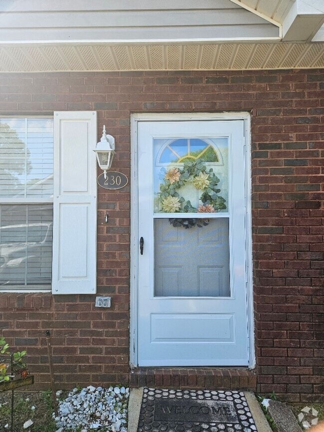Building Photo - Move-In Ready 2BR/2BA Condo in Georgetown ...