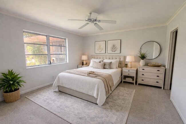 Photo - 136 NE 19th Ct Unidad 220f