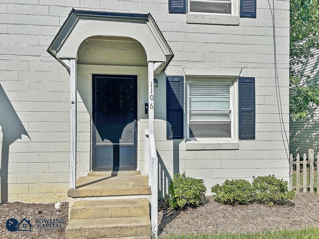 Apt A Entrance (Outside) - 1106 S Lombardy St Unit Apt B