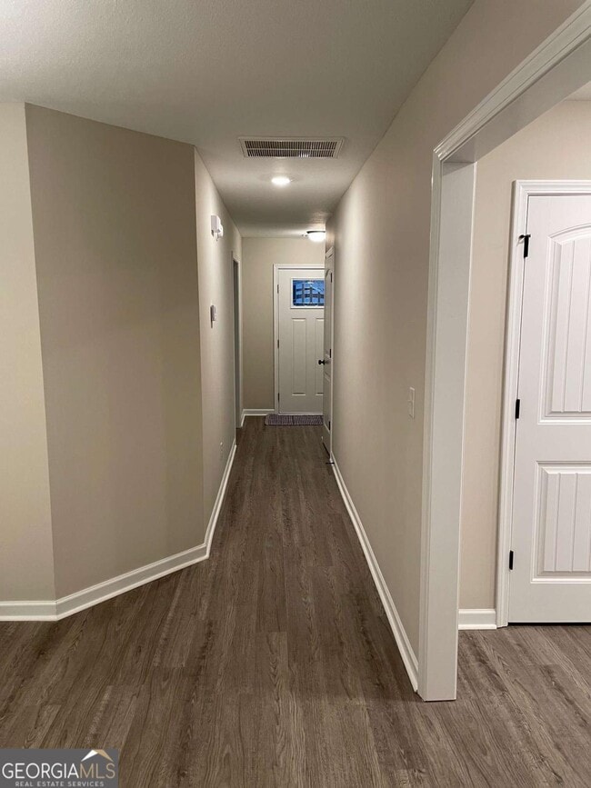 Photo - 114 Jaybee Dr