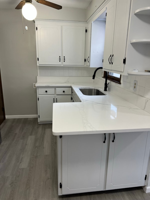 Photo - 837 E 218th St