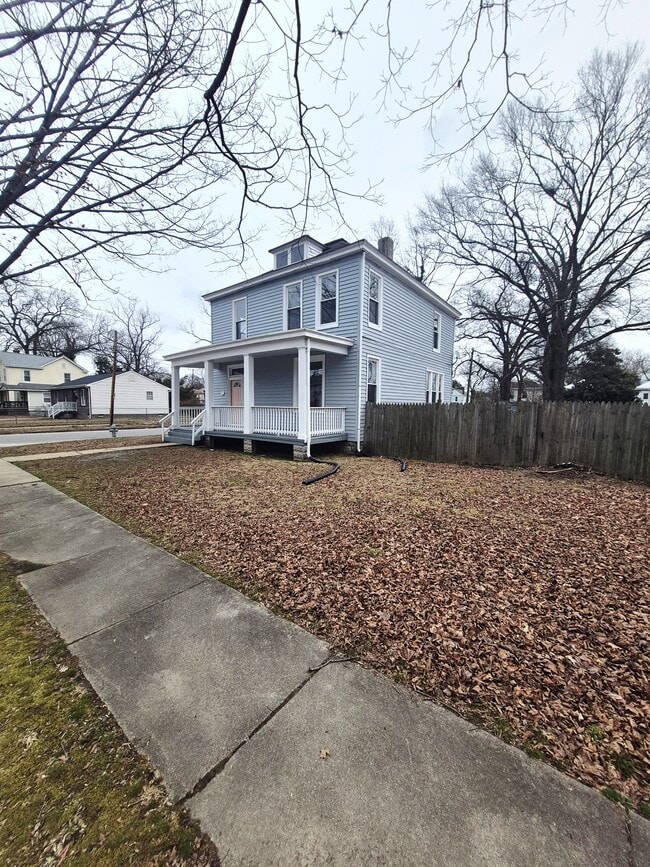 Photo - 3325 Florida Ave