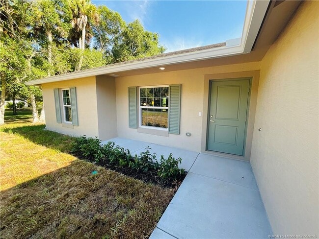 Photo - 7702 Lakeland Blvd