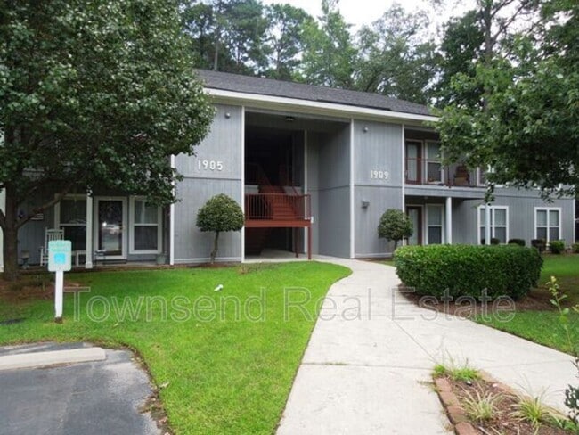 Building Photo - 1905 Sardonyx Rd