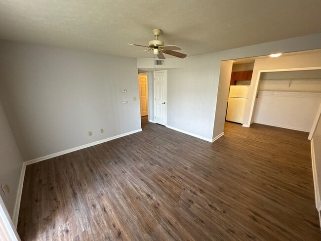4101 Blue Lick Ct Unidad 4101-3